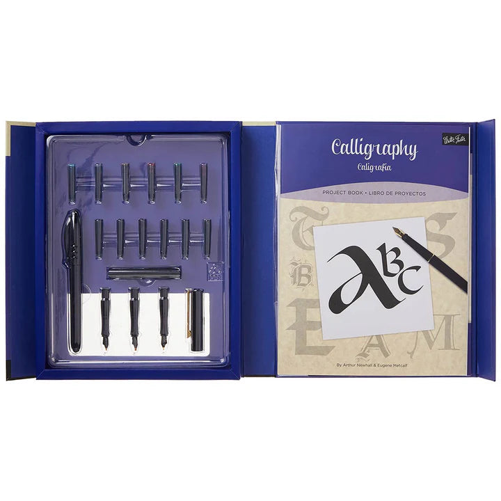 Walter Foster Calligraphy Kit