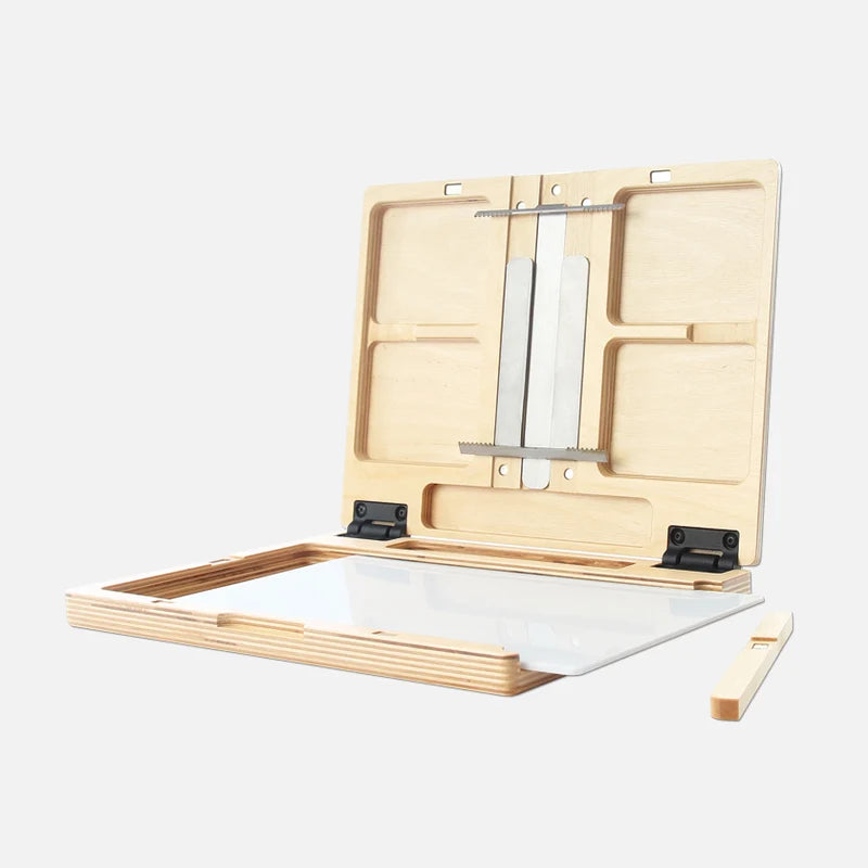 New Wave u.go Plein Air Pochade Box 8.45 x 11.25
